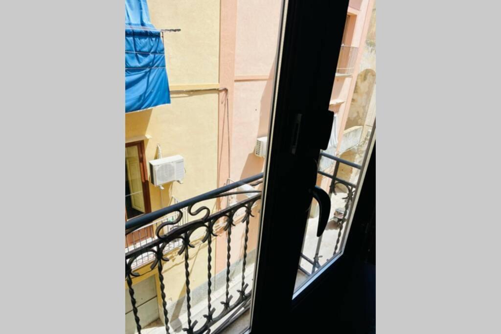 Trapani Centro Storico Apartment, Great Central Location! All New Furniture And Appliances! ภายนอก รูปภาพ